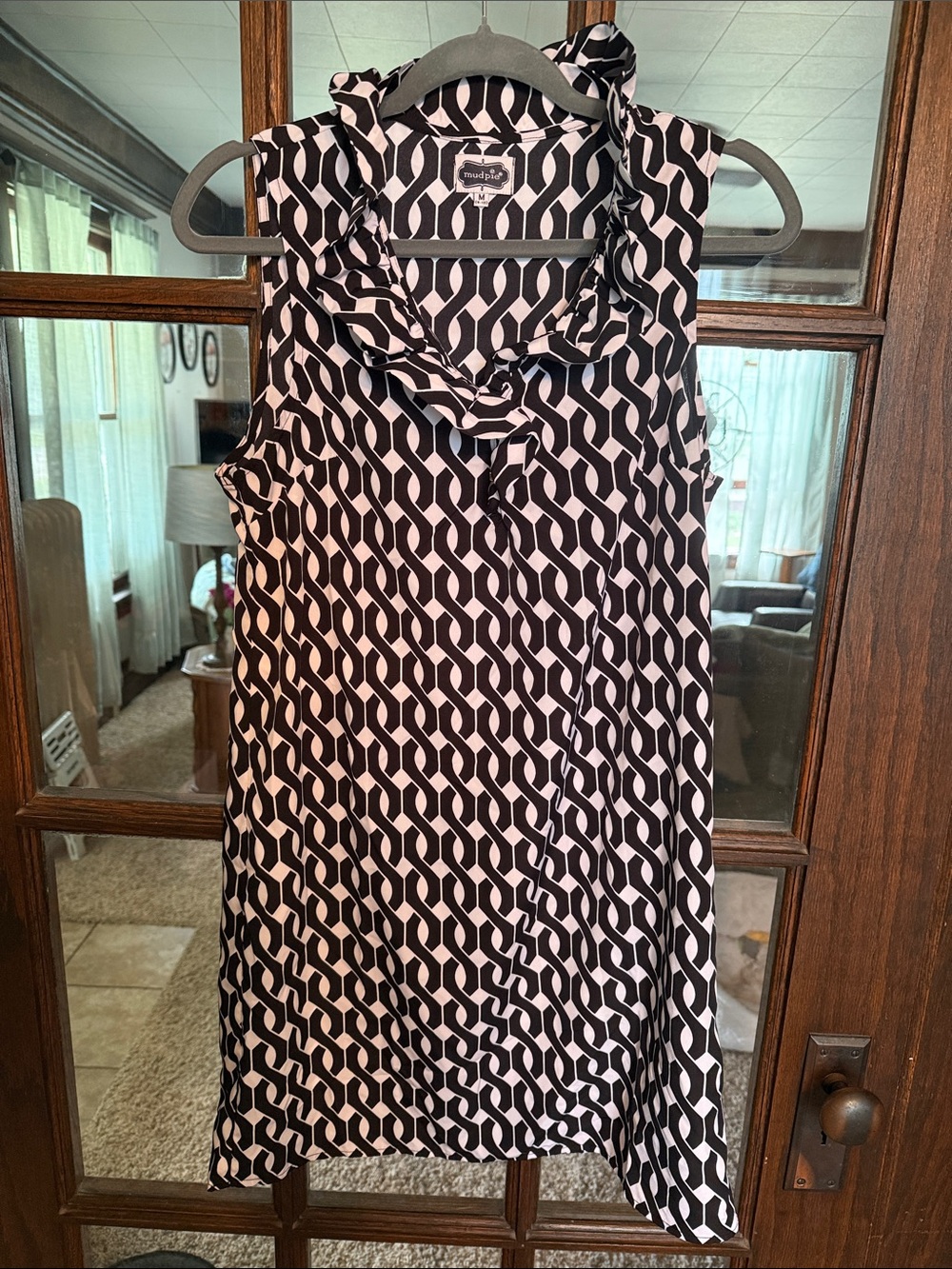 Mud Pie Womens Medium Black White Geometric Chain‎ Link Ruffle Neck Dress